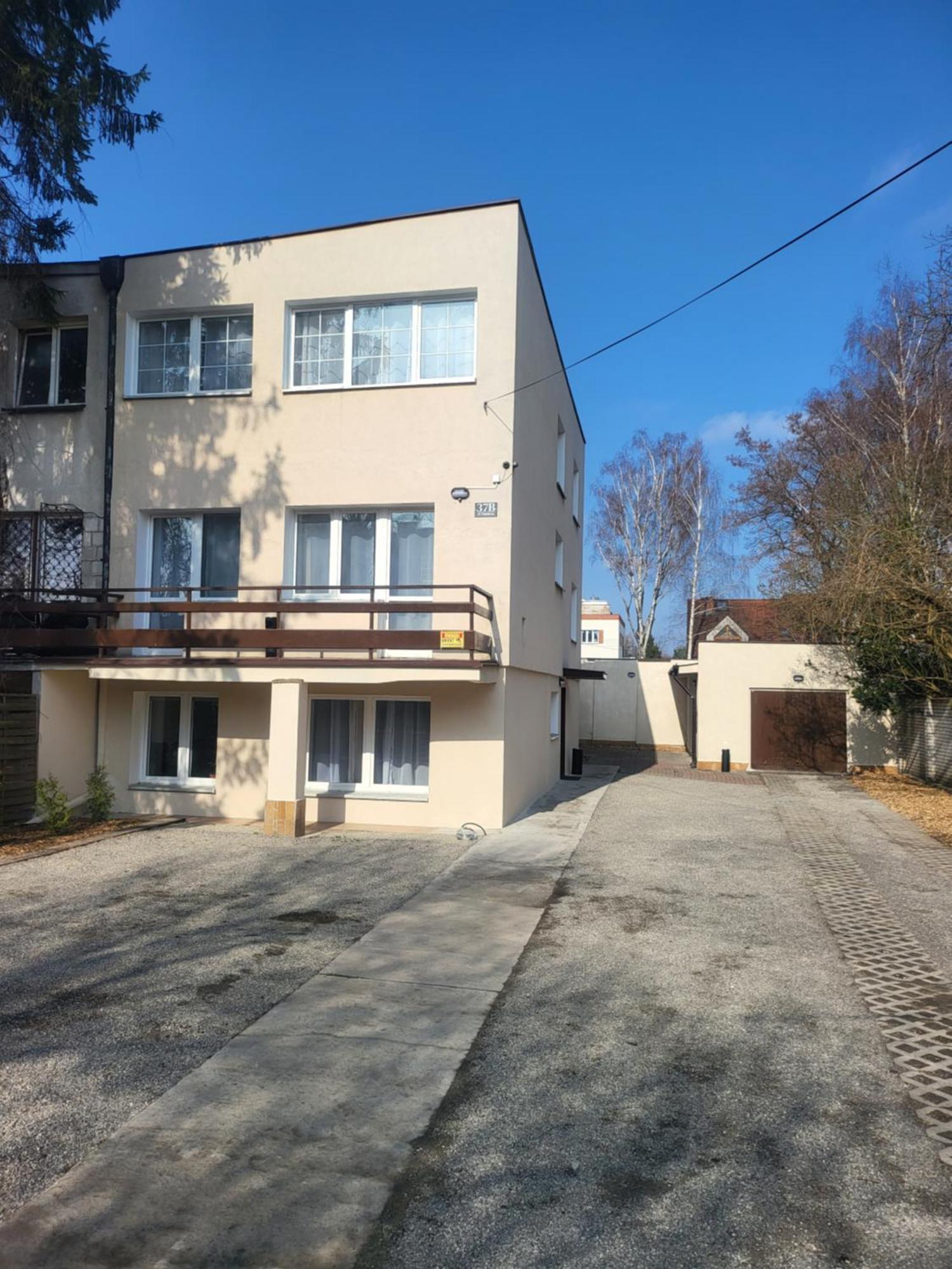 Rooms4rest Popularna - Private For Tourists - Atr Consulting Sp, Z O,o, Bed & Breakfast Warszawa