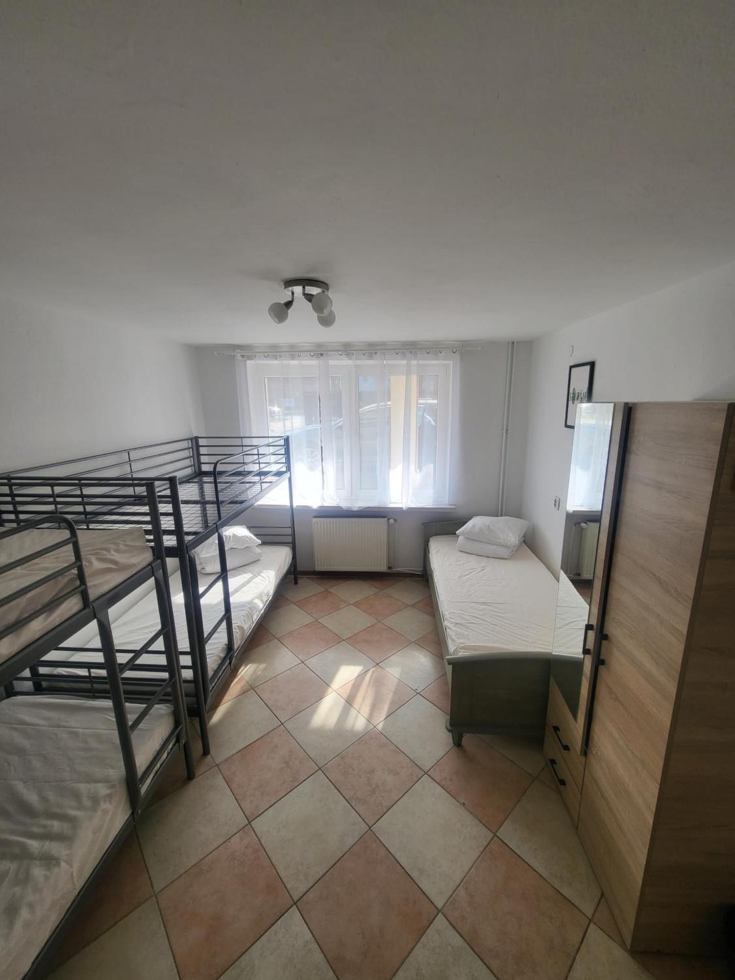 Rooms4rest Popularna - Private For Tourists - Atr Consulting Sp, Z O,o, Warszawa