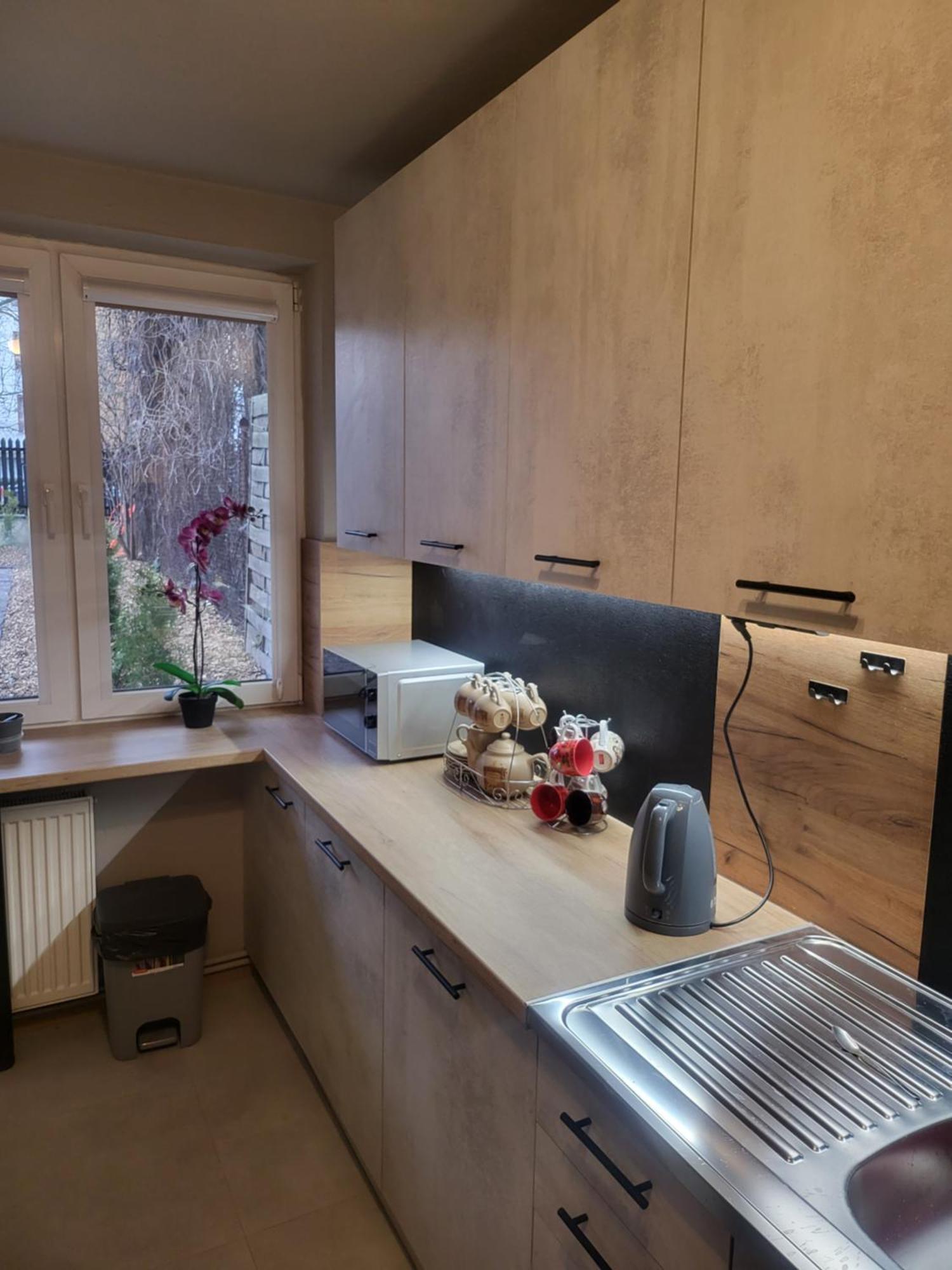 Nocleg ze śniadaniem Rooms4rest Popularna - Private For Tourists - Atr Consulting Sp, Z O,o, Warszawa